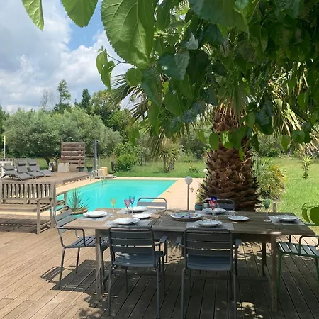 Villa Nimes Exceptionelle 3 Chambres Βίλα