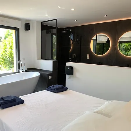 Villa Nimes Exceptionelle 3 Chambres Βίλα Marguerittes